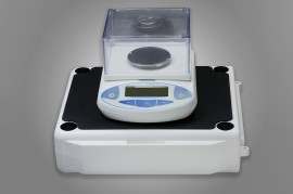 Bel-Art 18385-0000 Vibrasorb vibration damping mount, 15.4 x 13.5 x 4.6 in (39 x 34 x 11.8 cm)