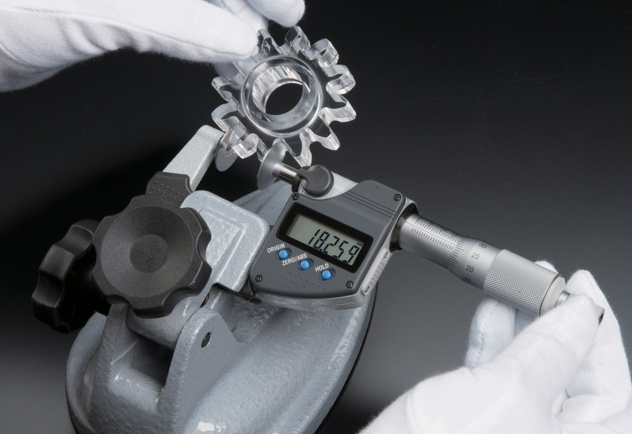 Mitutoyo 323-250-32 Series 323 Digimatic Disk Micrometer, 0 to 25 mm