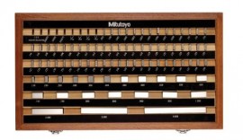 Mitutoyo 516-549-56 Imperial Rectangular Steel Gauge Block Set, 81 pieces, grade K
