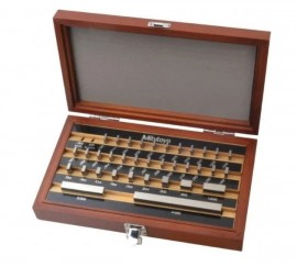 Mitutoyo 516-550-56 Imperial Rectangular Steel Gauge Block Set, 35 pieces, grade K