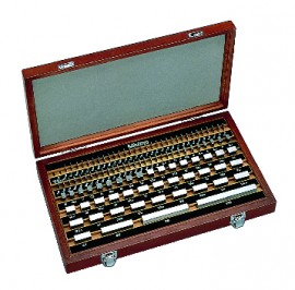 Mitutoyo 516-596-60 Metric Steel Gauge Block Set, 122 pieces, grade K