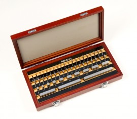 Mitutoyo 516-902-11 Inch Steel Gauge Block Set, 81 pieces, grade 0