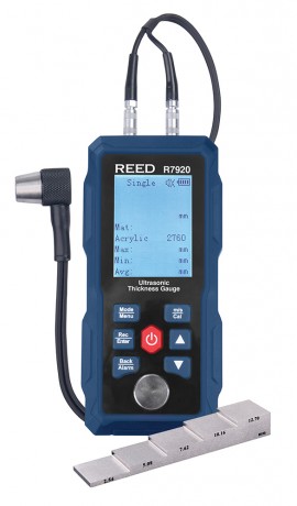 REED R7920 Ultrasonic Thickness Gauge with 5-Step Calibration Block